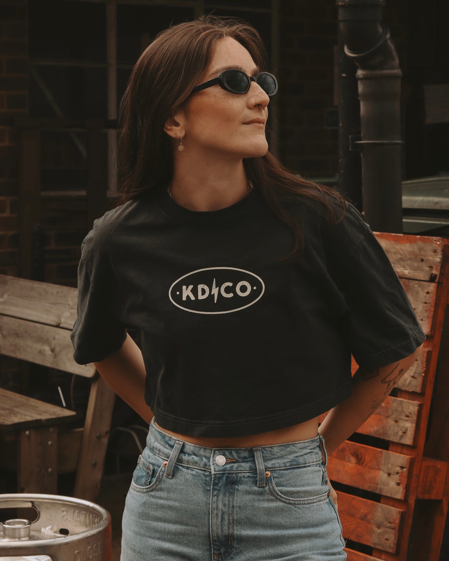 KD.CO - Cropped T-Shirt (Washed Black)