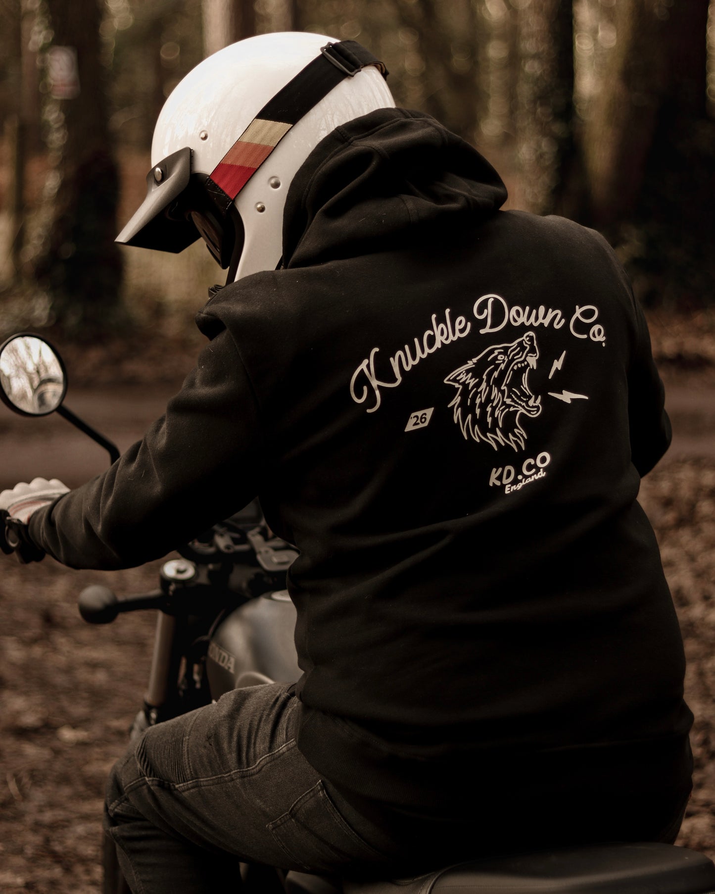 WOLF - Hoodie (Black)