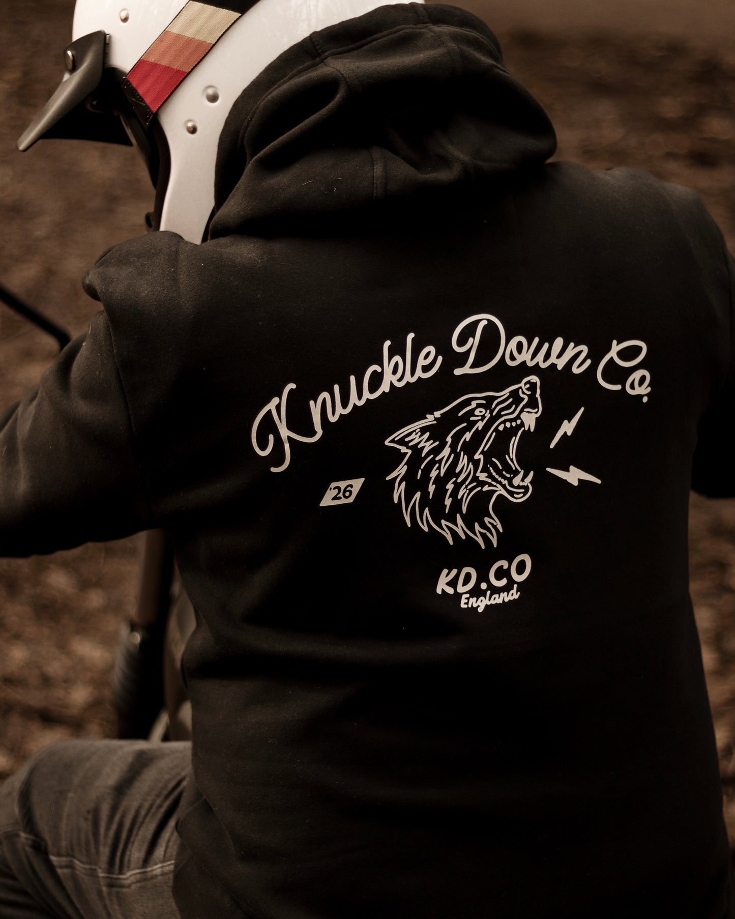 WOLF - Hoodie (Black)