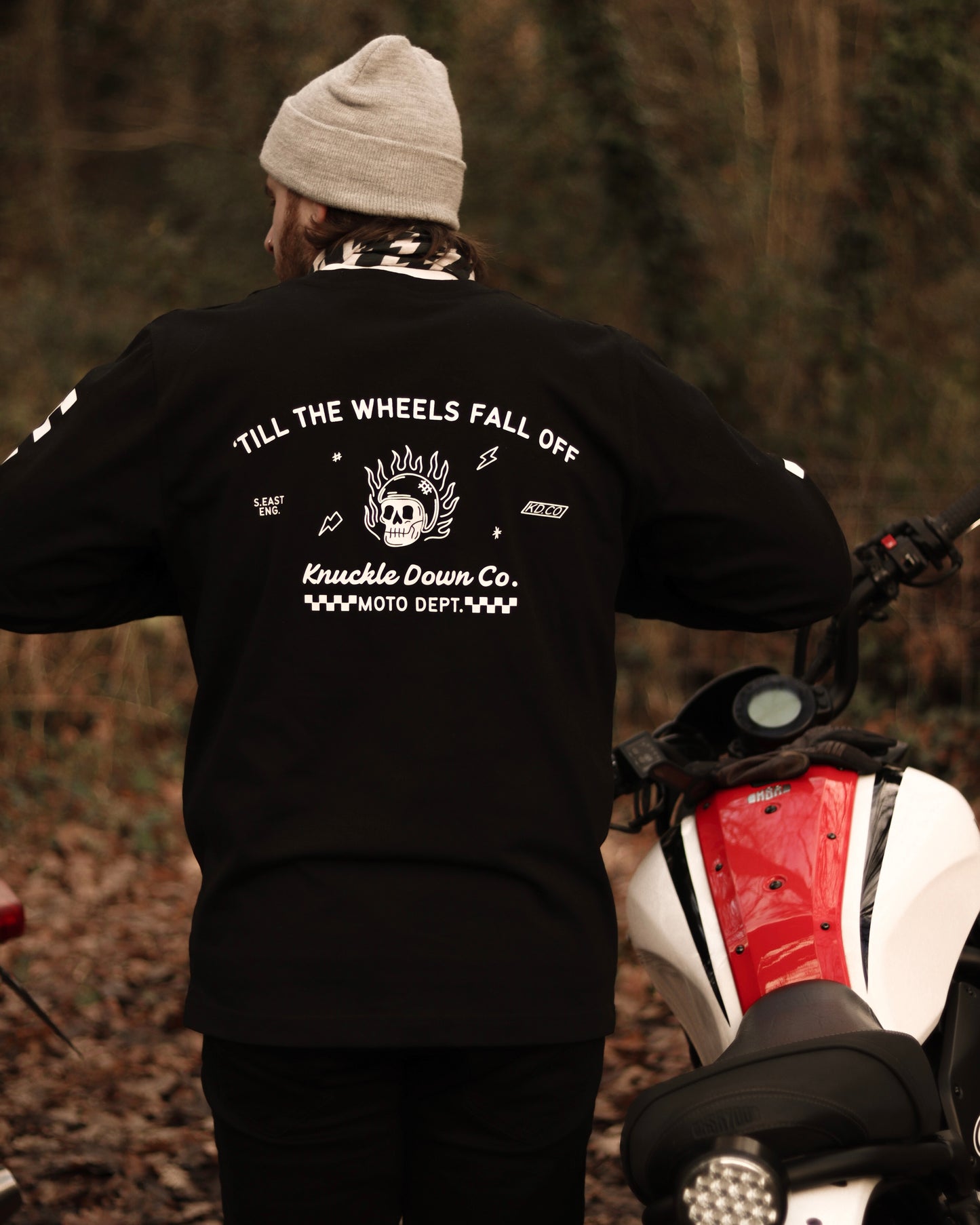 MOTO DEPT - Long Sleeve T-Shirt (Black)