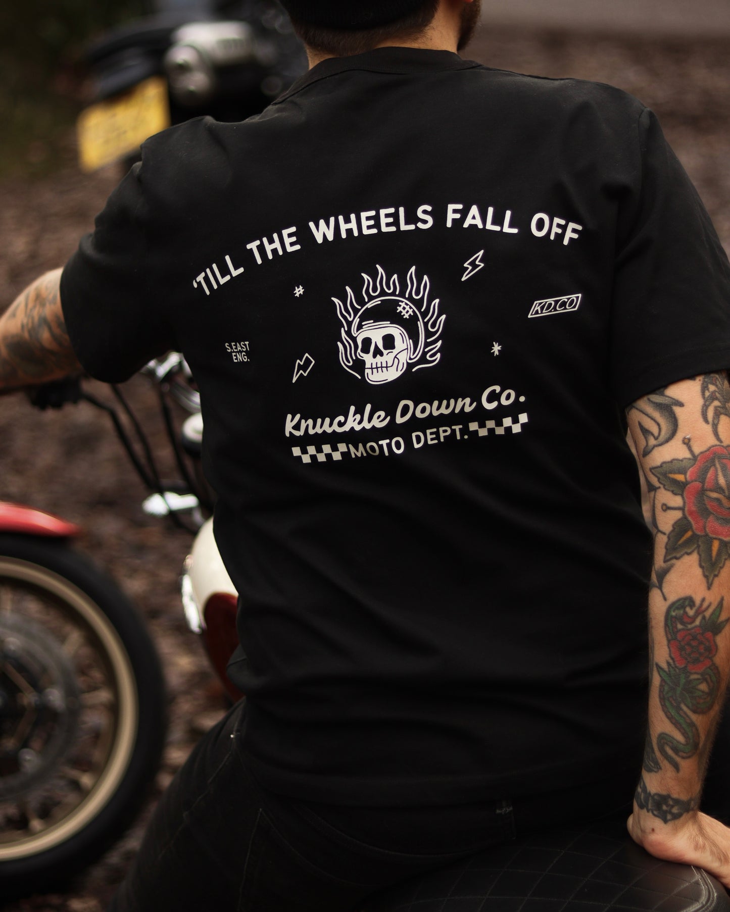 MOTO DEPT - T-Shirt (Black)