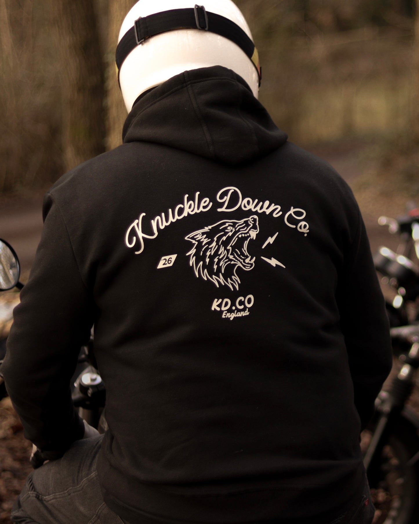 WOLF - Hoodie (Black)