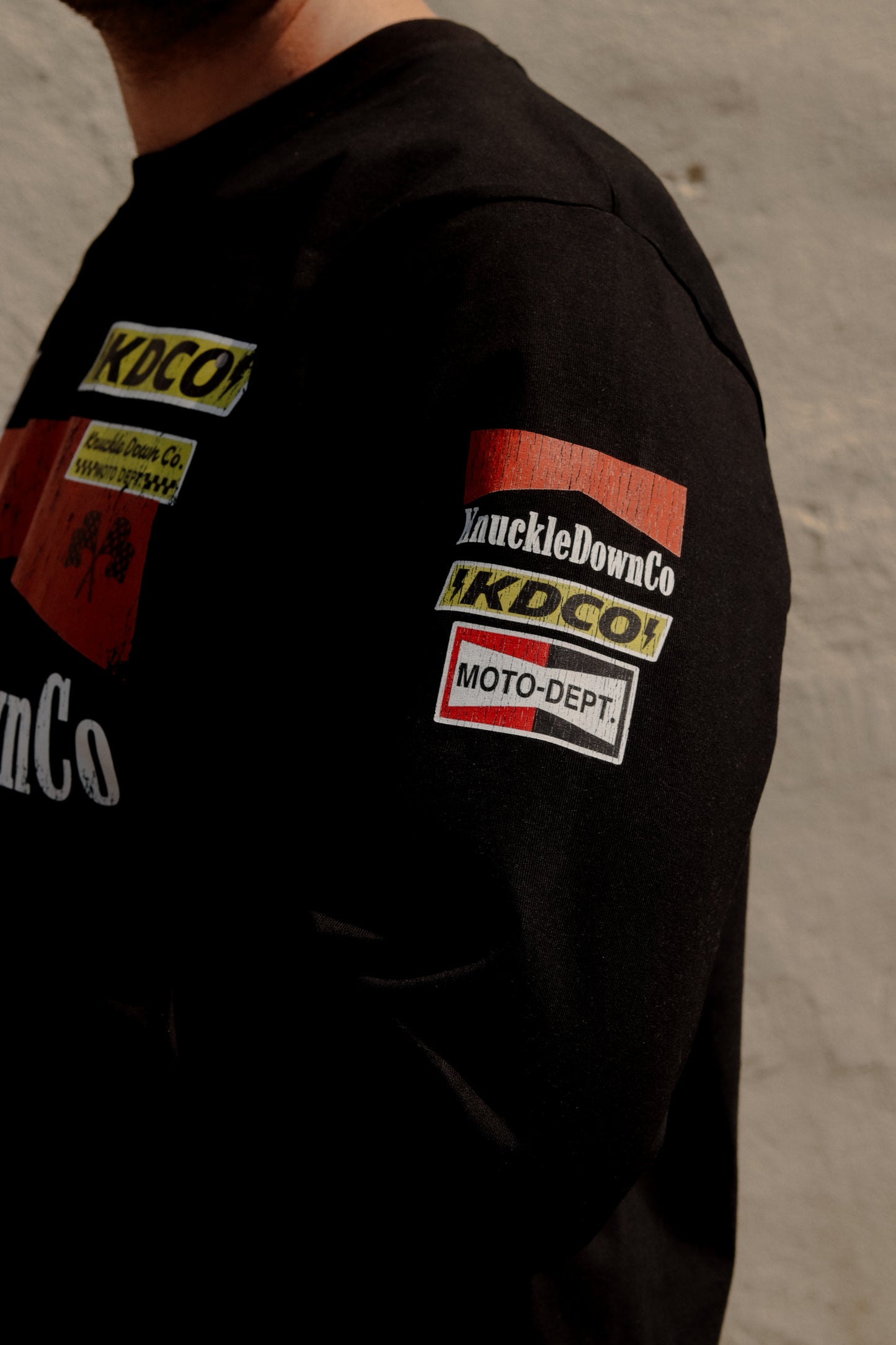 PIT CREW - Long Sleeve T-Shirt (Black)